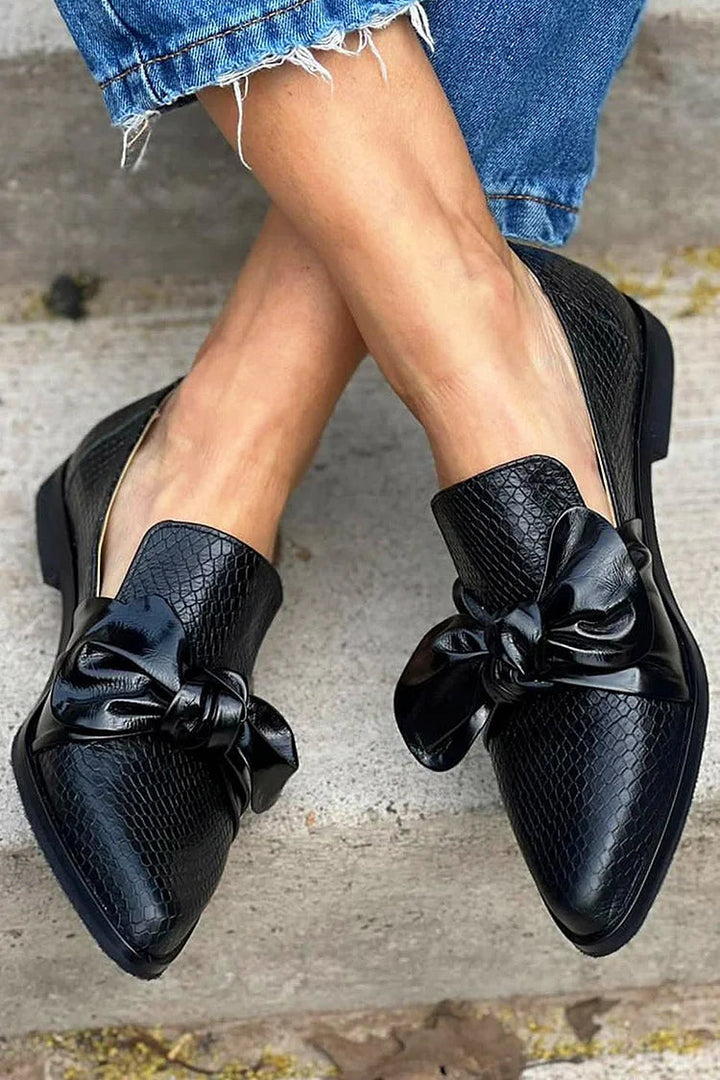 GEORGIA™ | TEXTURED BOW LOAFERS