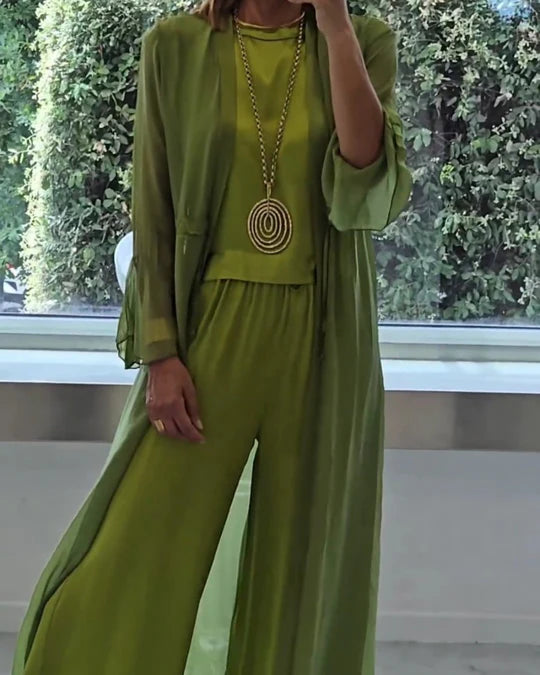 IVONIE™ | ELEGANT COMFORTABLE SET