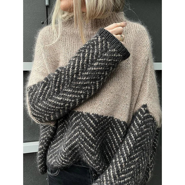 CELU™ | VIBRANT TURTLENECK SWEATER