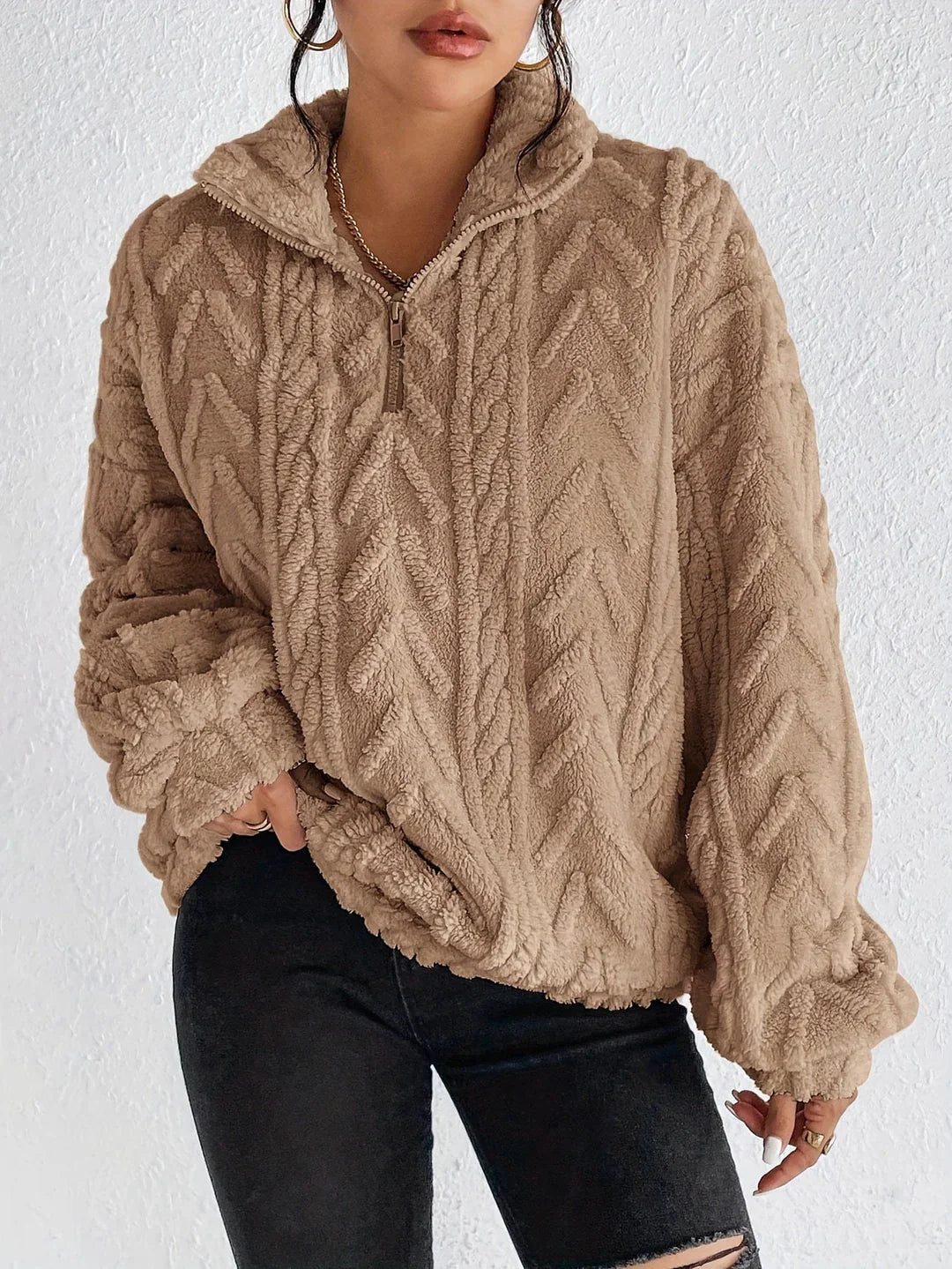 AILA™ | FLUFFY ZIP SWEATER