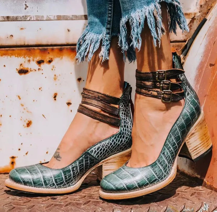 SAMANTHA™ | TIMELESS VINTAGE PUMPS