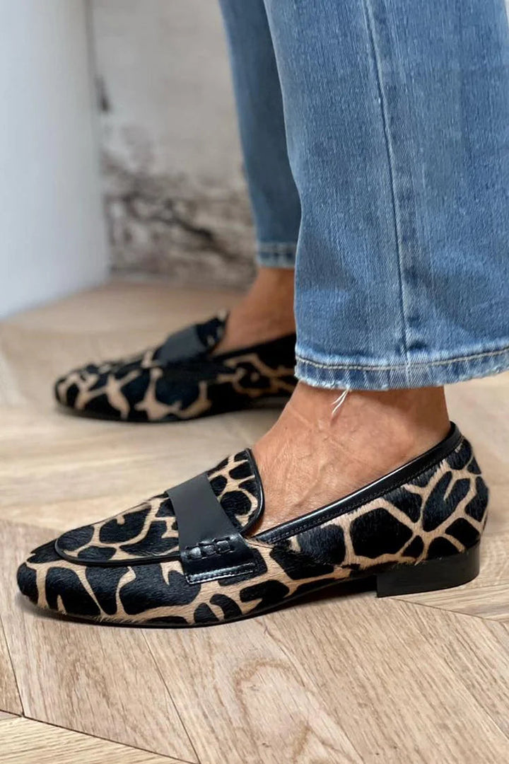 DAPHNIE™ | ANIMAL PRINT LOAFERS