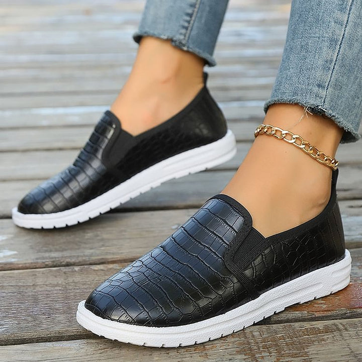 PETRA™ | ELEGANT SLIP ON SNEAKERS