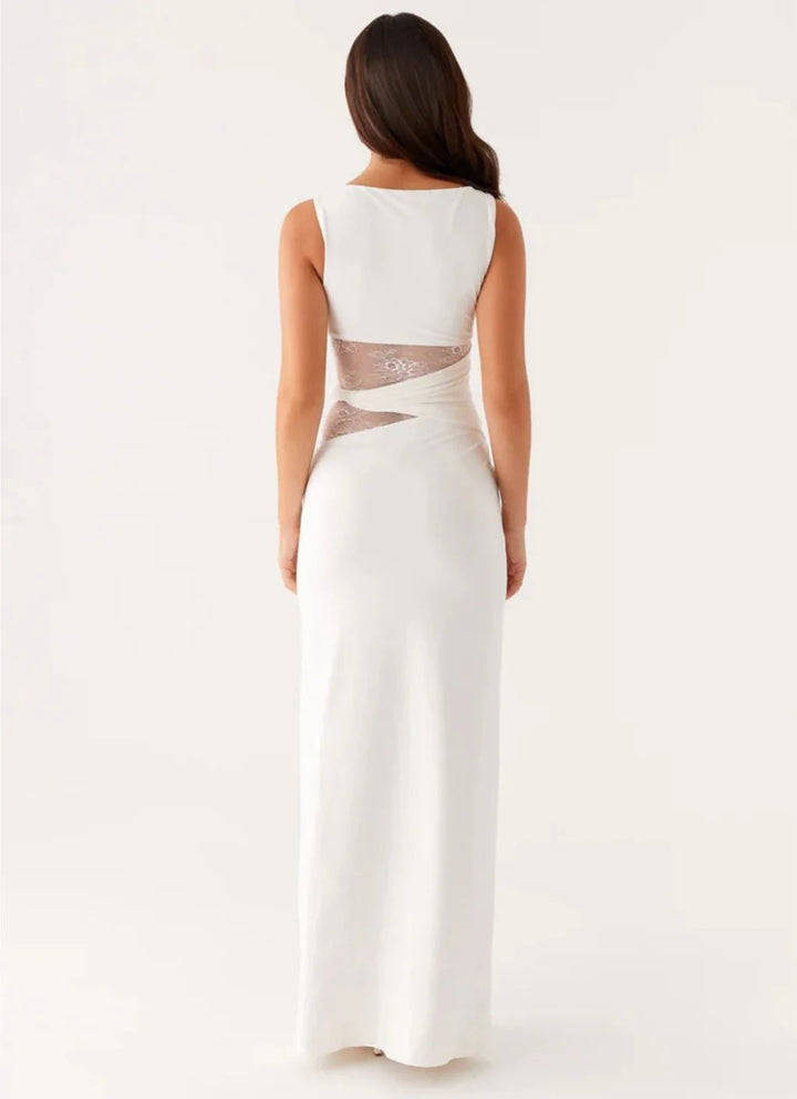 LENI™ | FIGURE FLATTERING MAXI DRESS