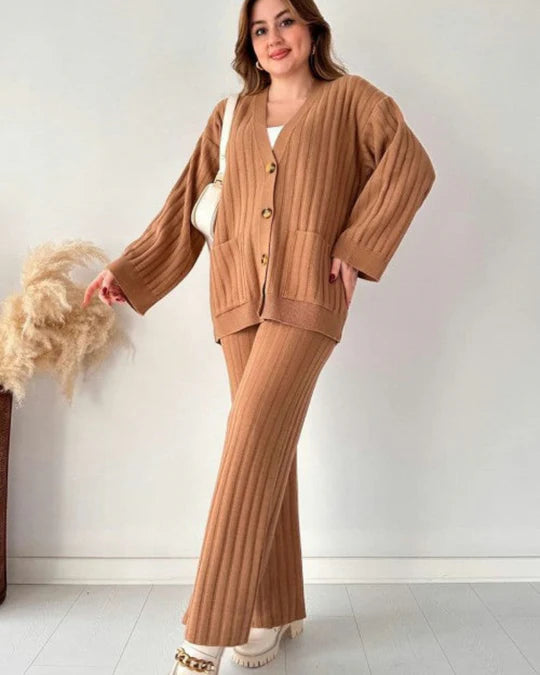 LARIANA™ | CASUAL 2 PIECE KNITTED SET