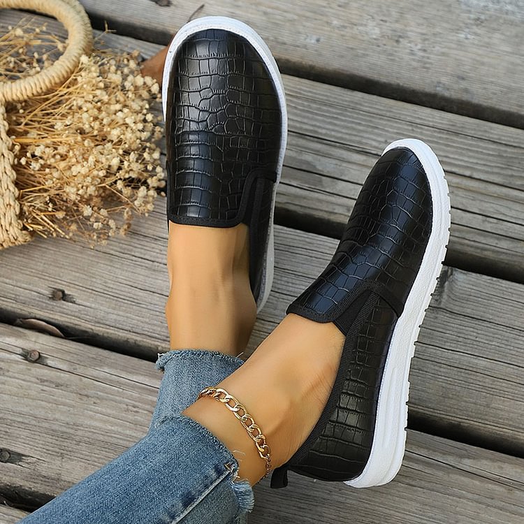 PETRA™ | ELEGANT SLIP ON SNEAKERS
