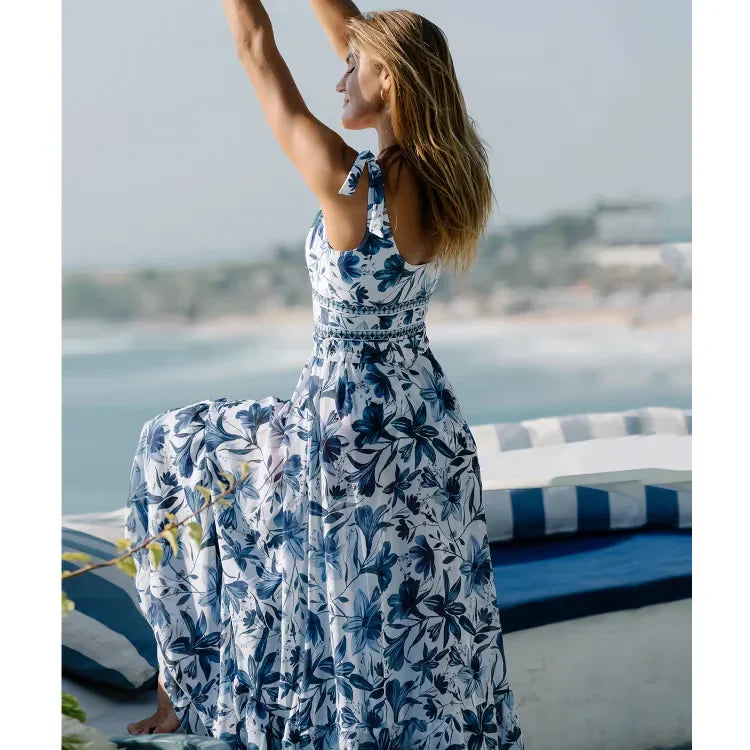 CARY™ | FLORAL PRINT V NECK