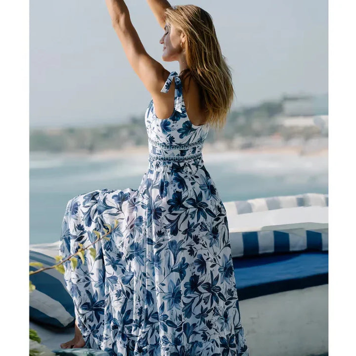 CARY™ | FLORAL PRINT V NECK