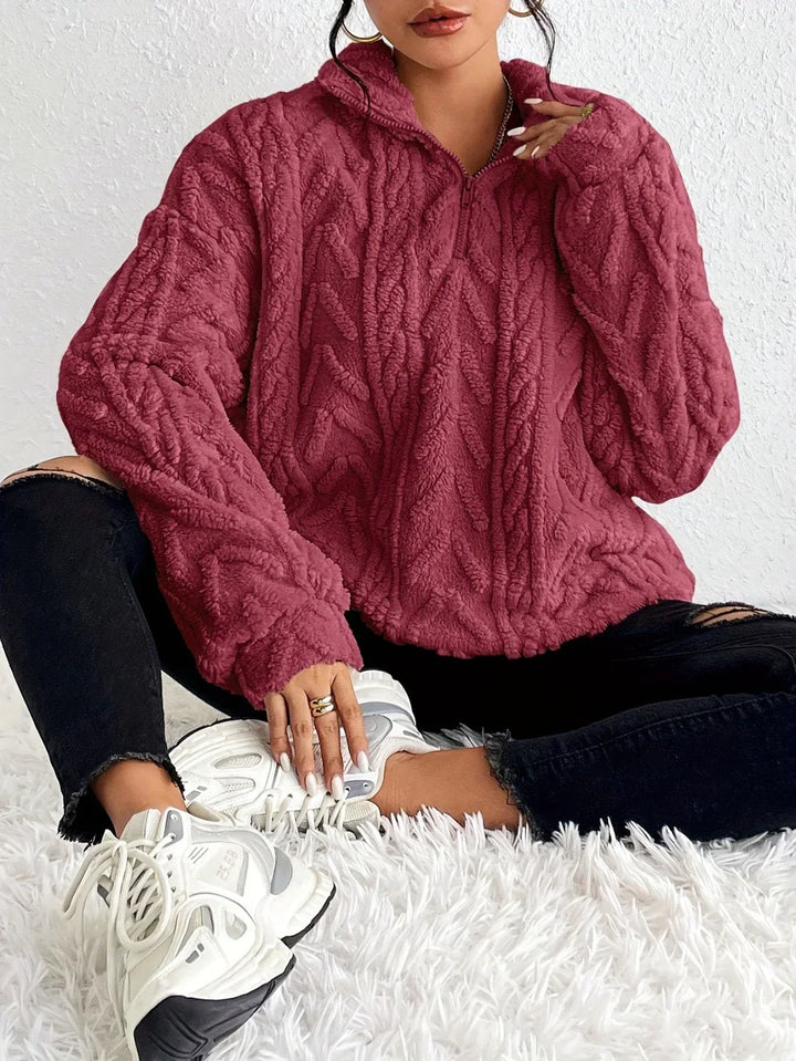 AILA™ | FLUFFY ZIP SWEATER