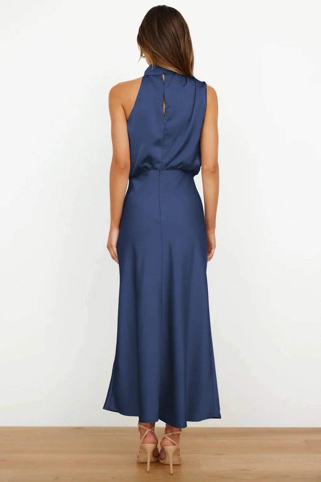 LYDIA™ | LONG HALTERNECK DRESS