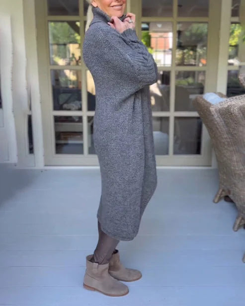 SOPHIA™ | HIGH-NECK SWEATER