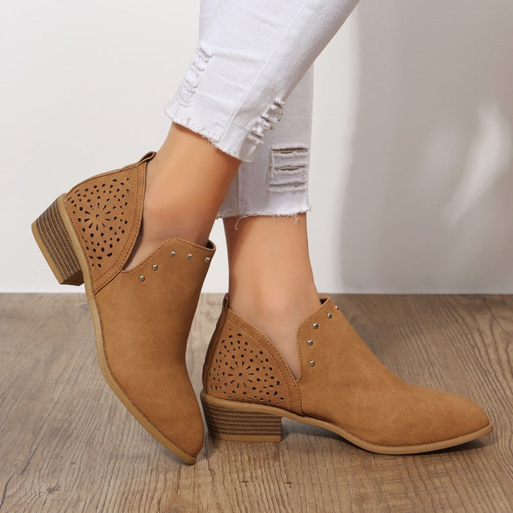 KATE™ | PERFORATED BOOT