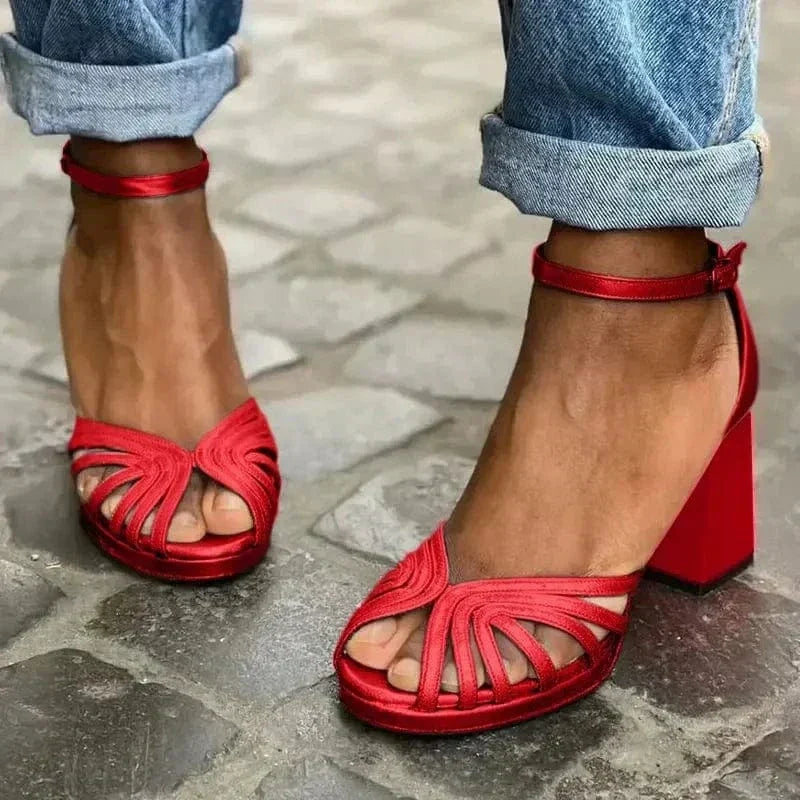 GIANNA™ | BOLD WIDE HEELS