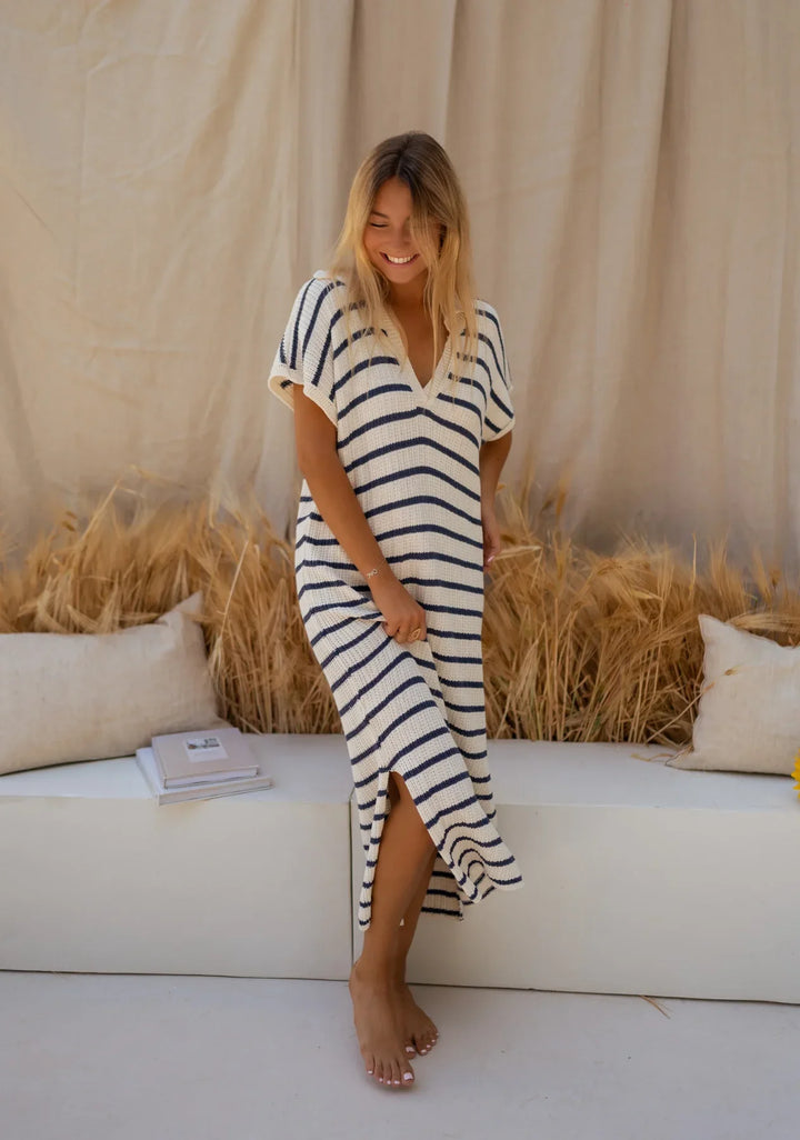 SOPHIA™ | THE STRIPED KNIT DRESS