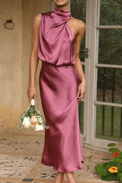 BENTHE™ | LONG SATIN HALTERNECK DRESS